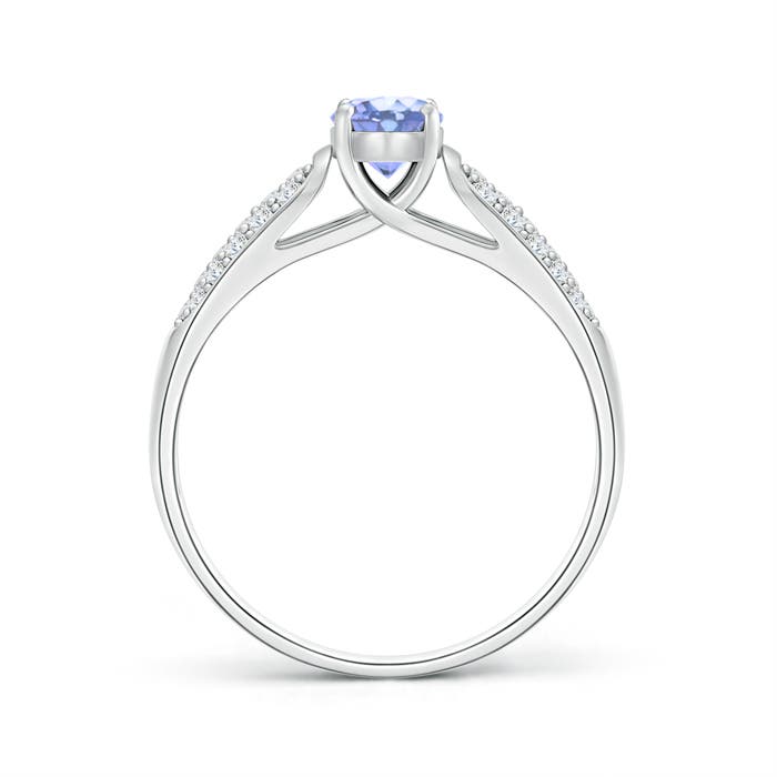 A - Tanzanite / 0.73 CT / 14 KT White Gold