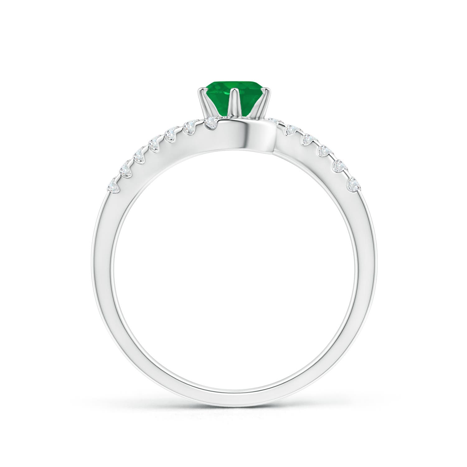 AA - Emerald / 0.62 CT / 14 KT White Gold