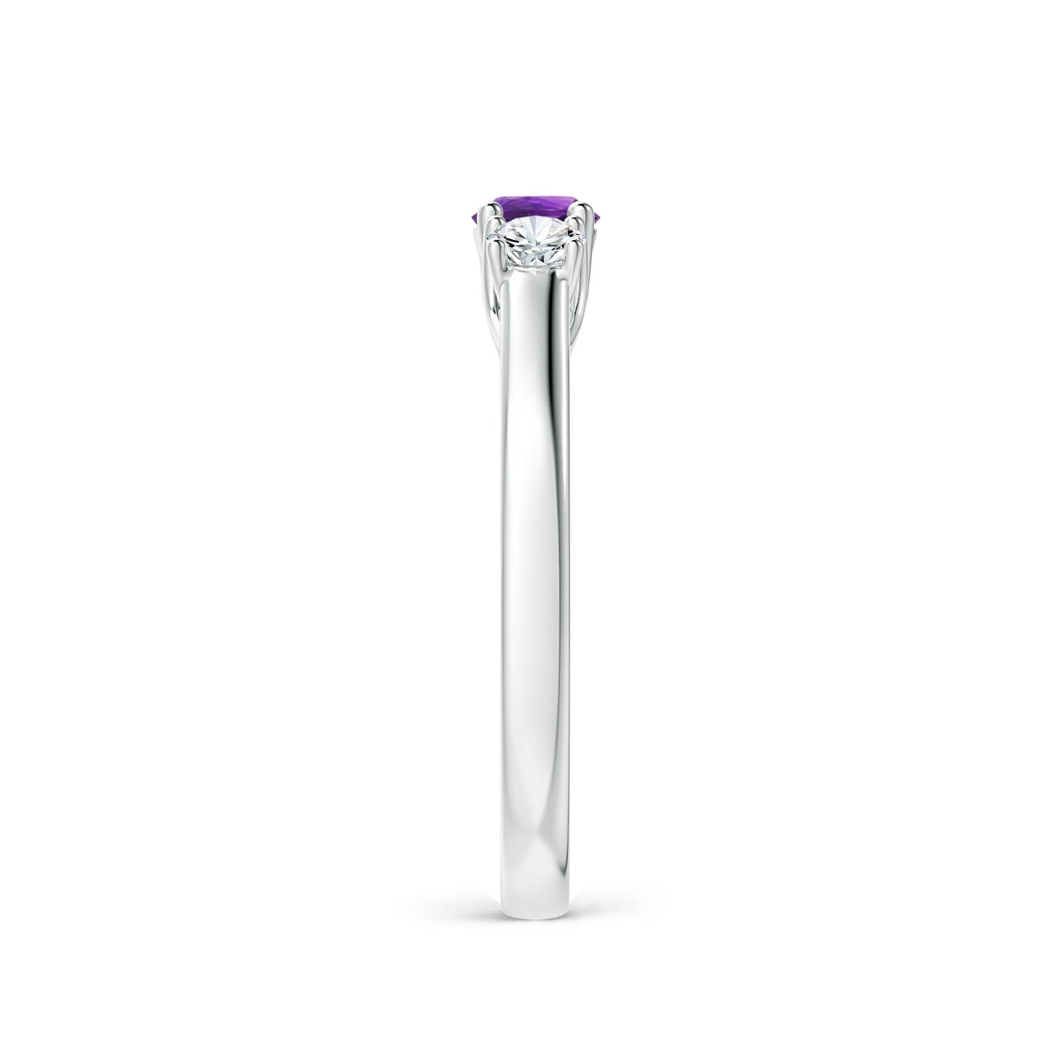 AAAA - Amethyst / 0.46 CT / 14 KT White Gold