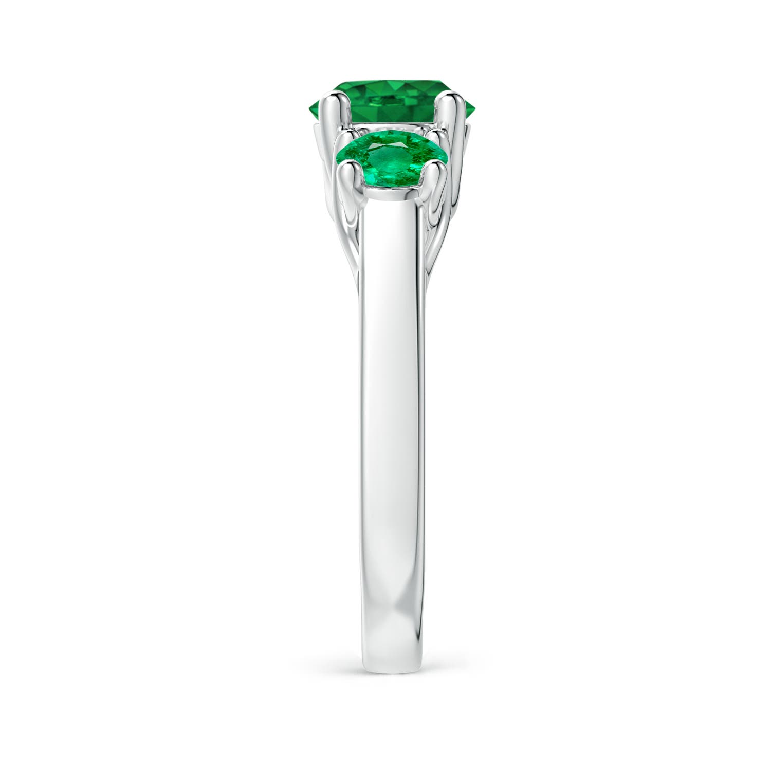 AAA - Emerald / 1.9 CT / 14 KT White Gold