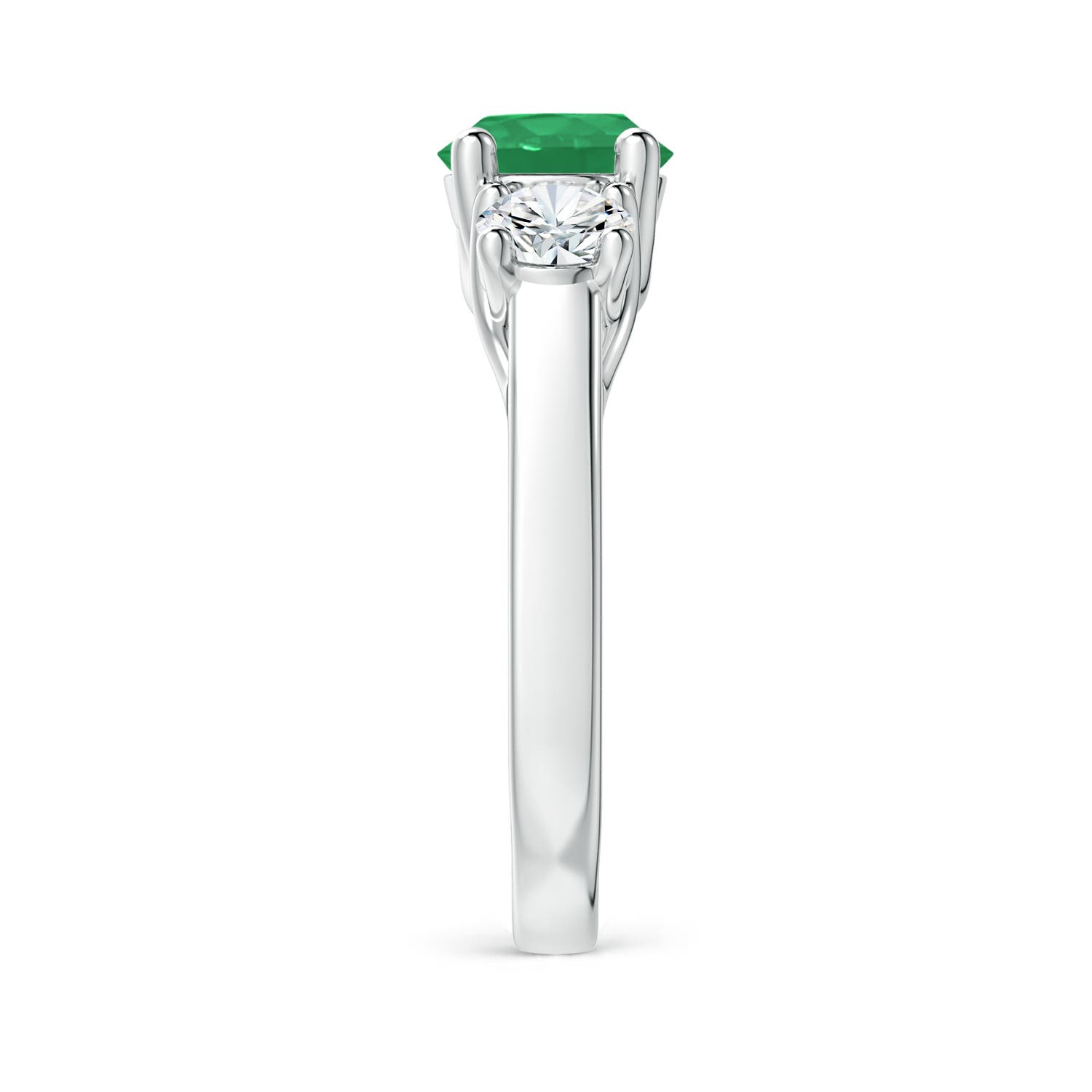 A - Emerald / 1.9 CT / 14 KT White Gold