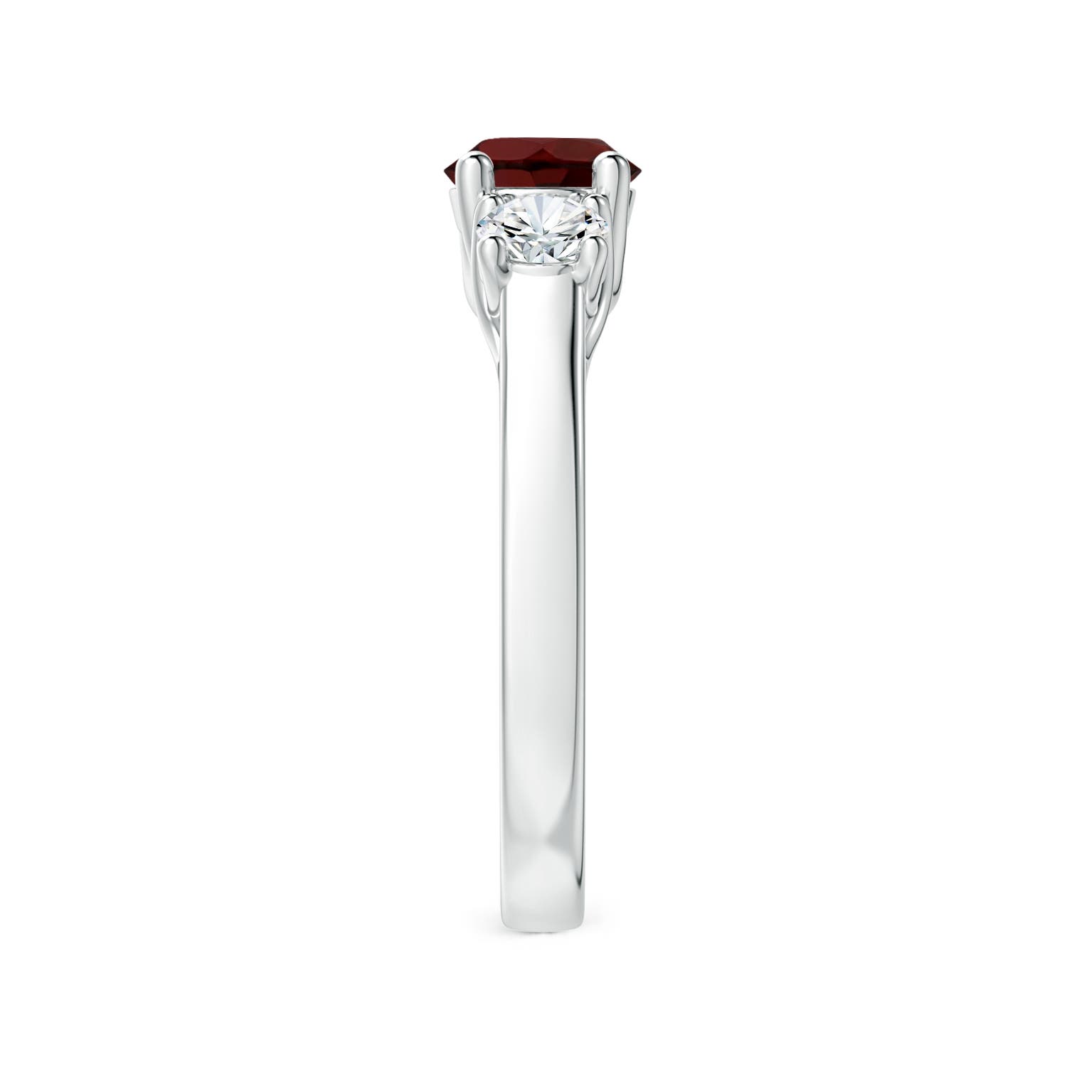 AA - Garnet / 1.46 CT / 14 KT White Gold