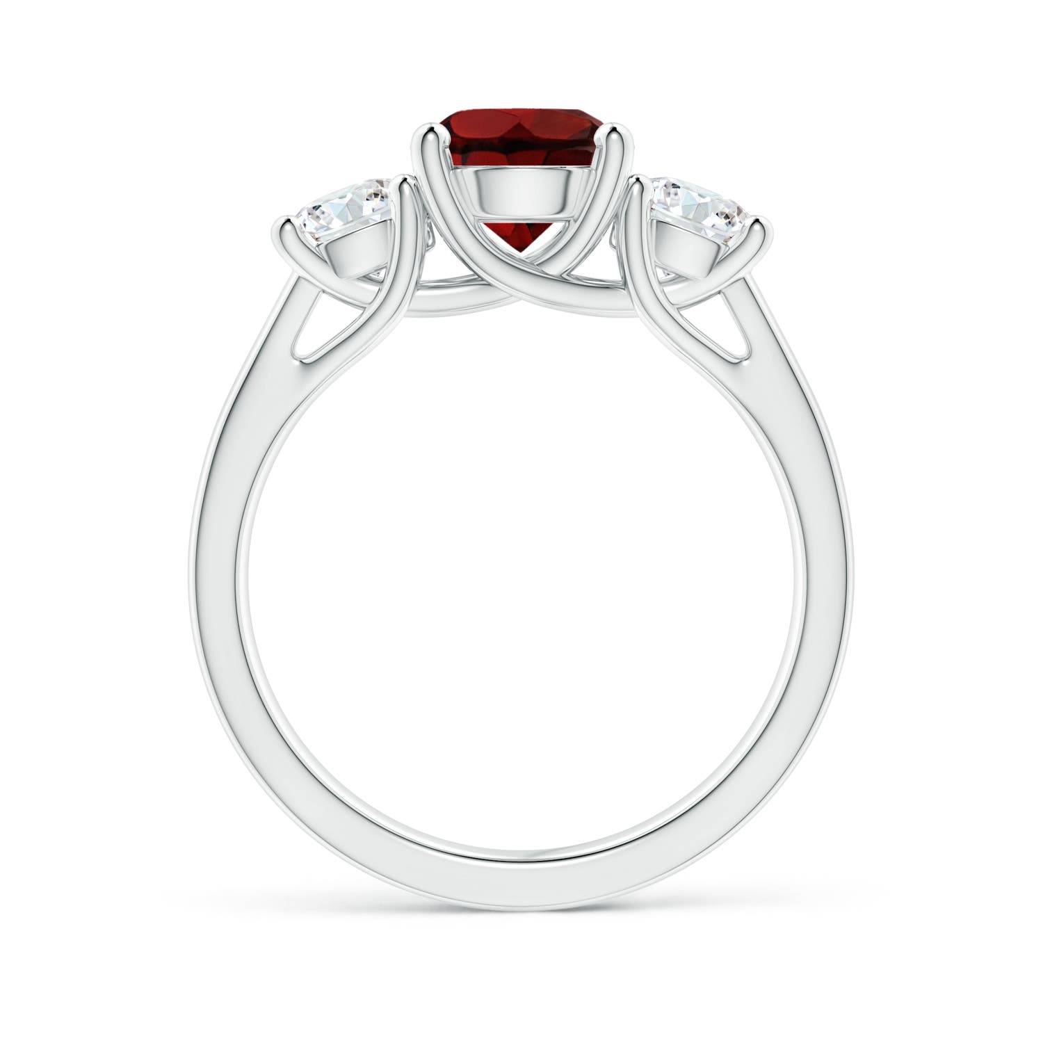 AAA - Garnet / 2.2 CT / 14 KT White Gold