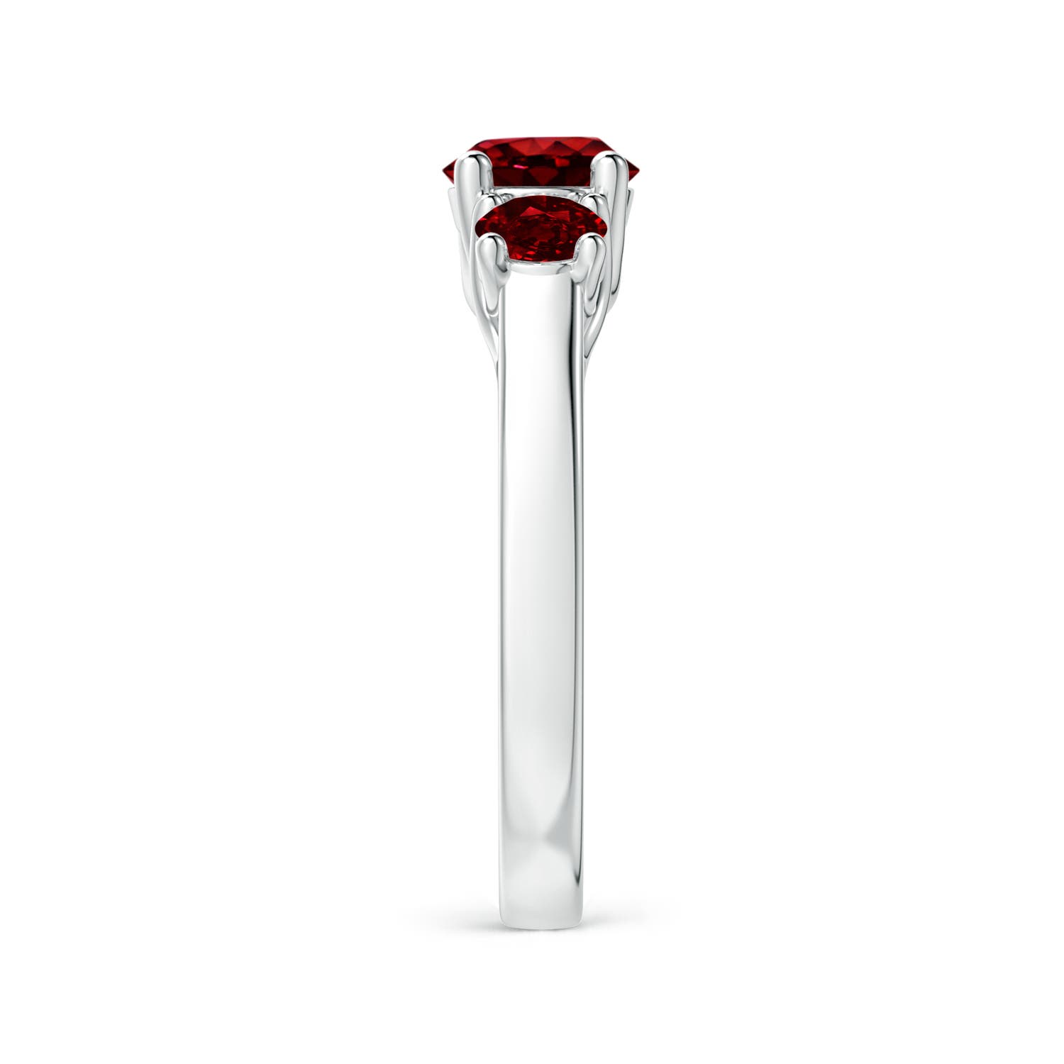 AAAA - Ruby / 1.68 CT / 14 KT White Gold