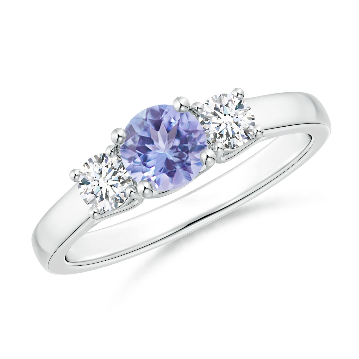 AA - Tanzanite / 0.82 CT / 14 KT White Gold