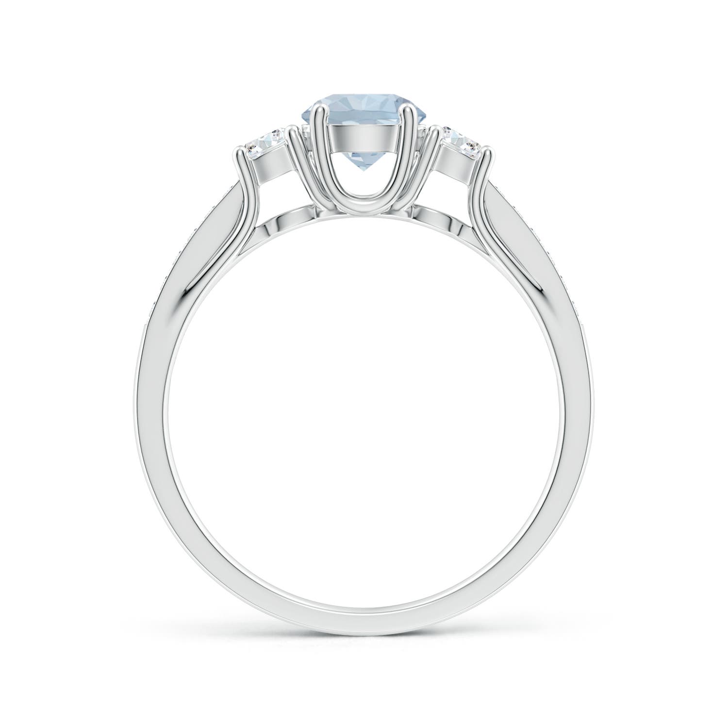 A - Aquamarine / 0.71 CT / 14 KT White Gold