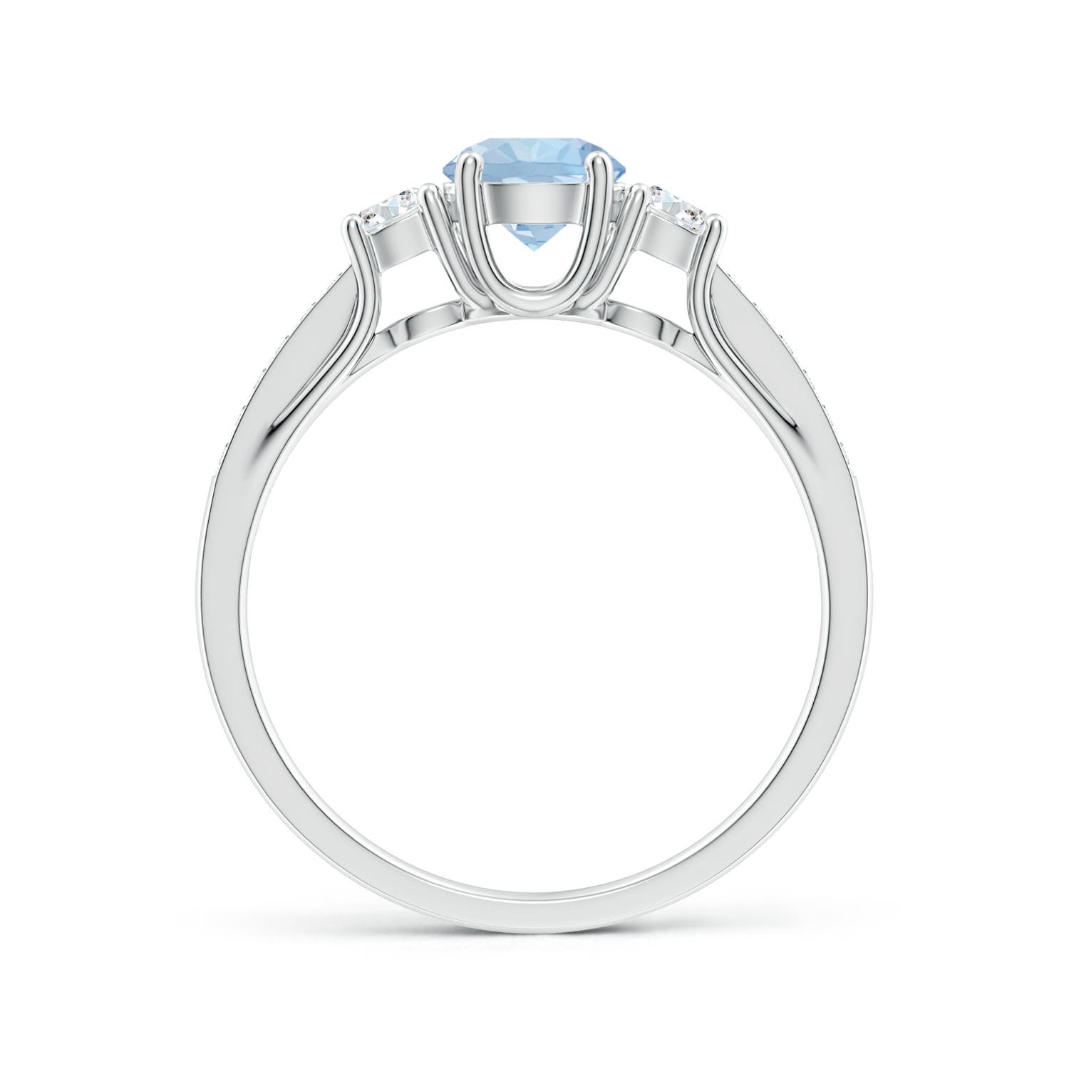 AA - Aquamarine / 0.71 CT / 14 KT White Gold