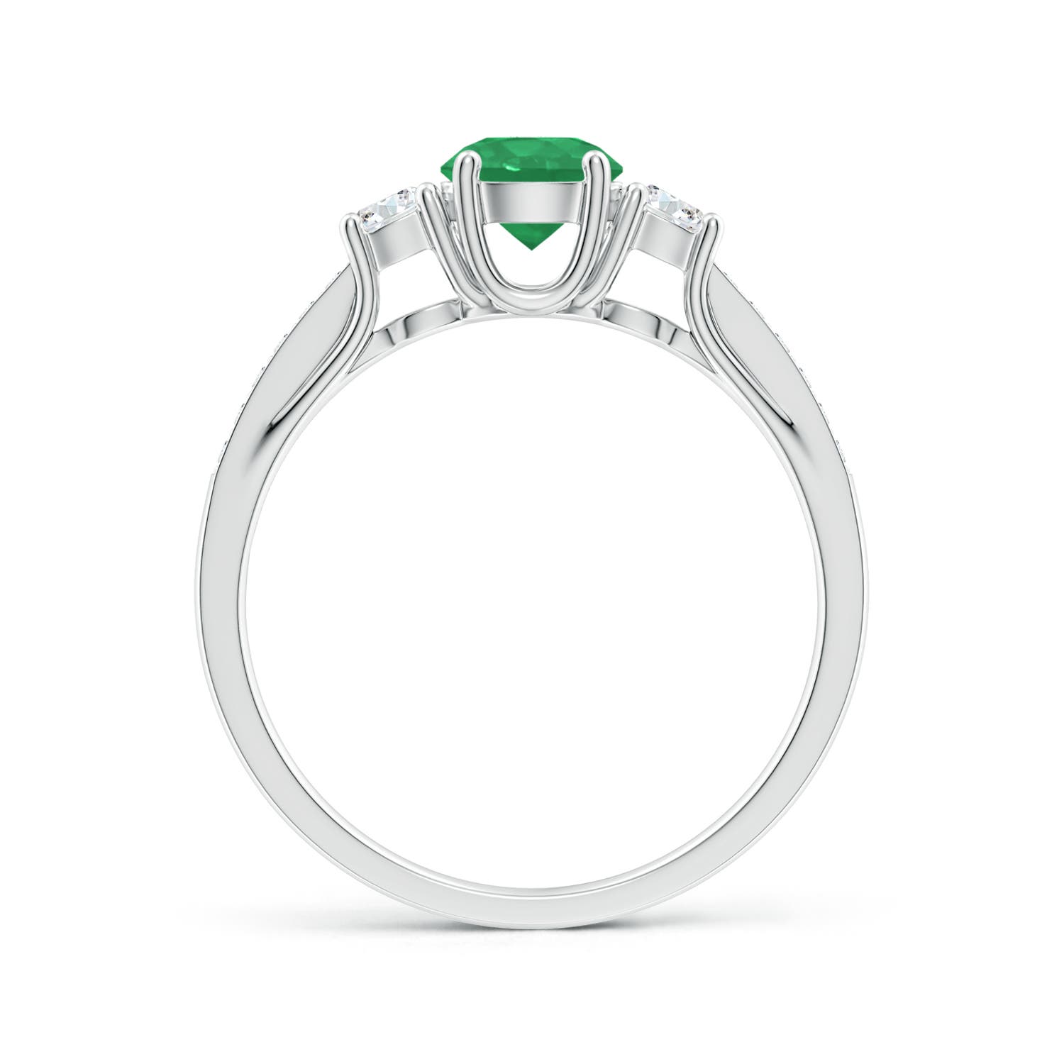 A - Emerald / 0.76 CT / 14 KT White Gold