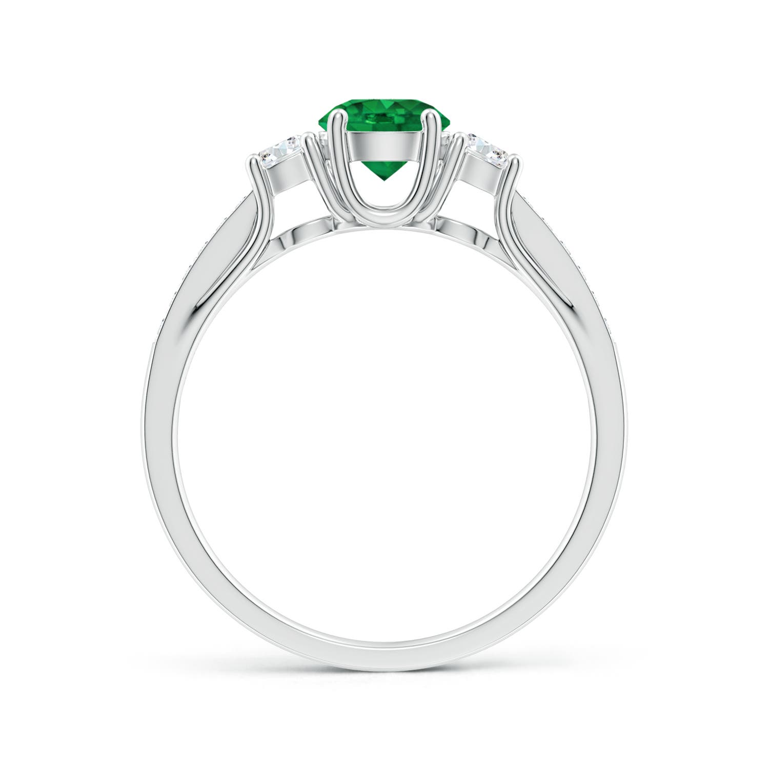 AAA - Emerald / 0.76 CT / 14 KT White Gold