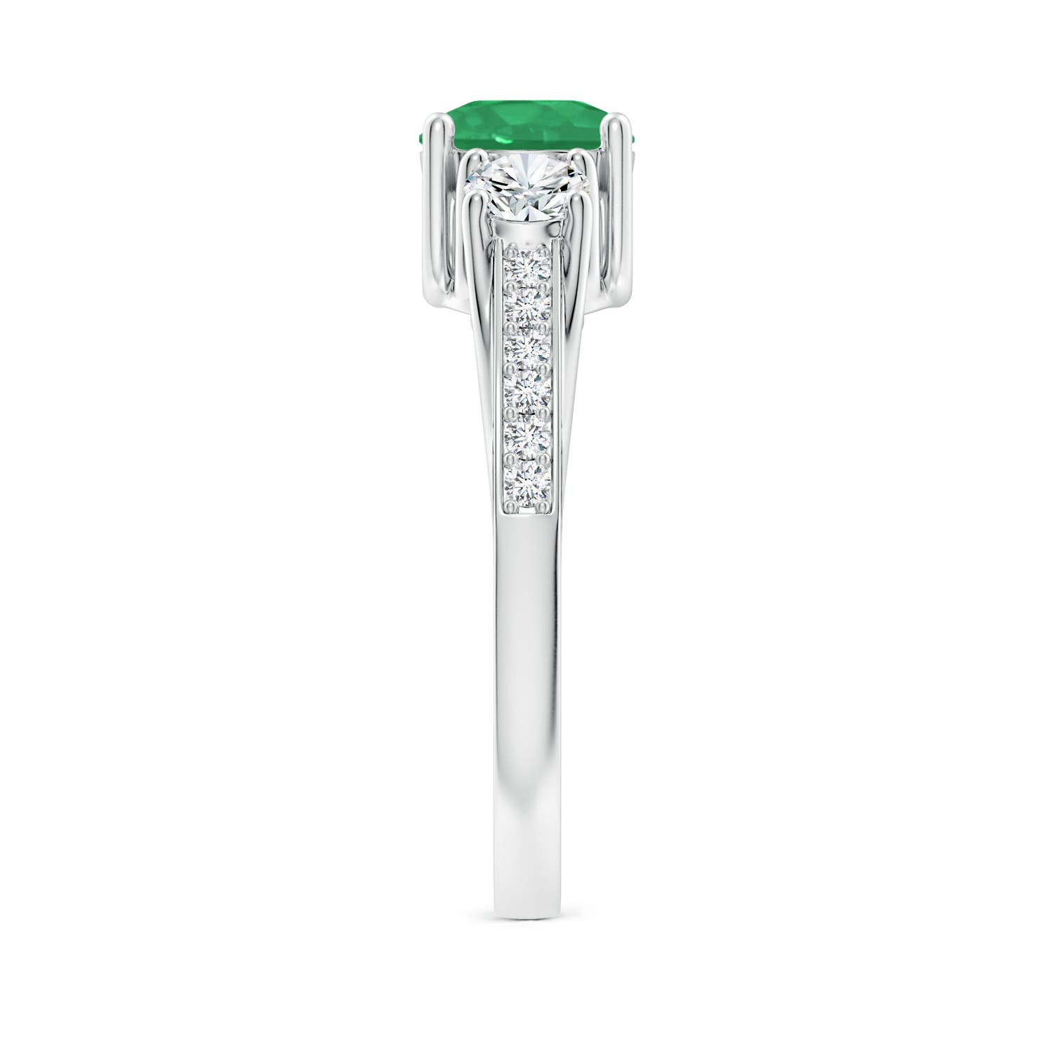 A - Emerald / 1.19 CT / 14 KT White Gold