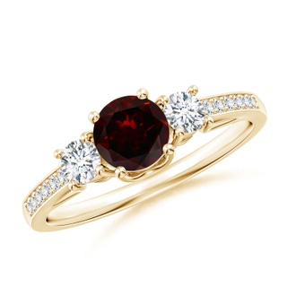 Round A Garnet