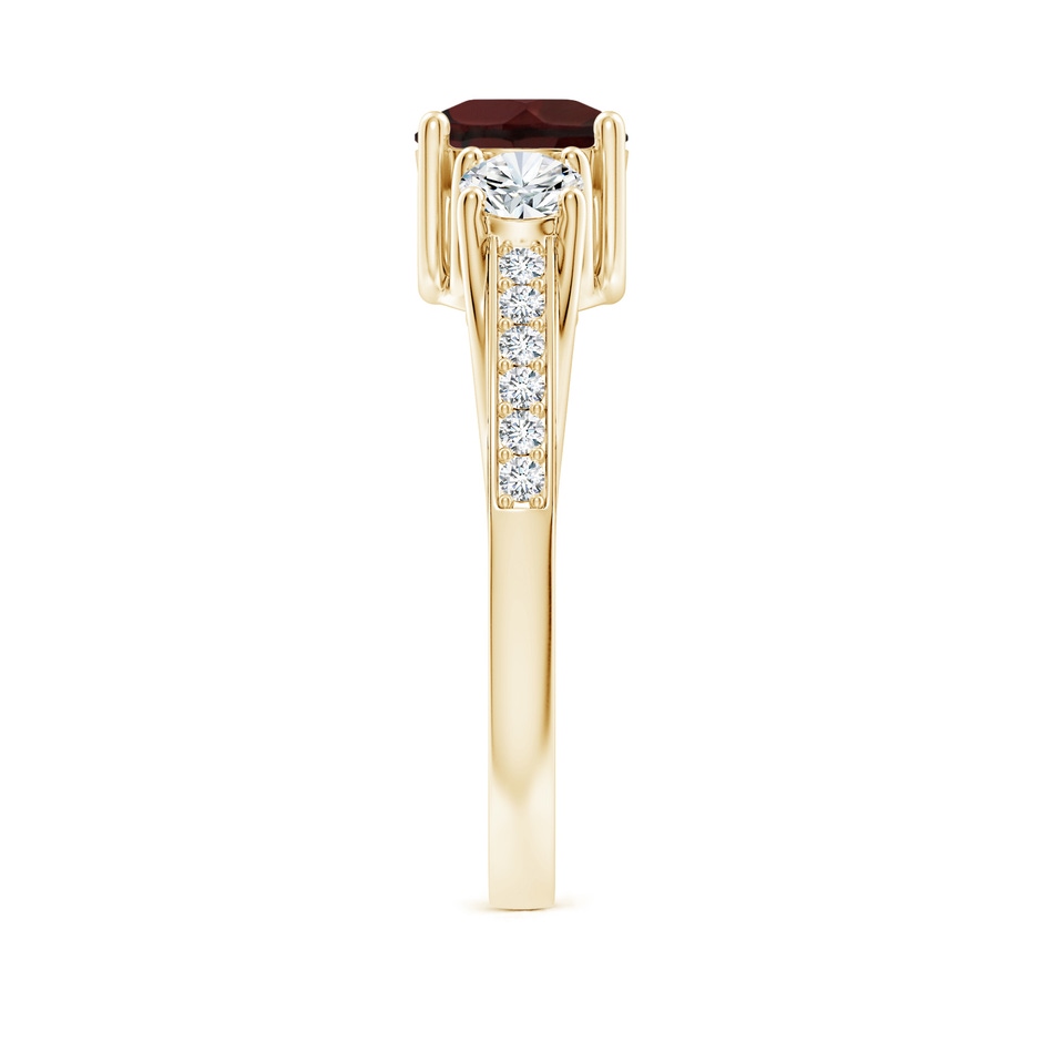 6mm A Classic Prong Set Round Garnet and Diamond Three Stone Ring in 18K Yellow Gold side 299