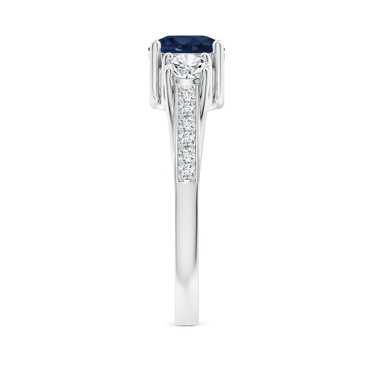 AA - Blue Sapphire / 1.44 CT / 14 KT White Gold