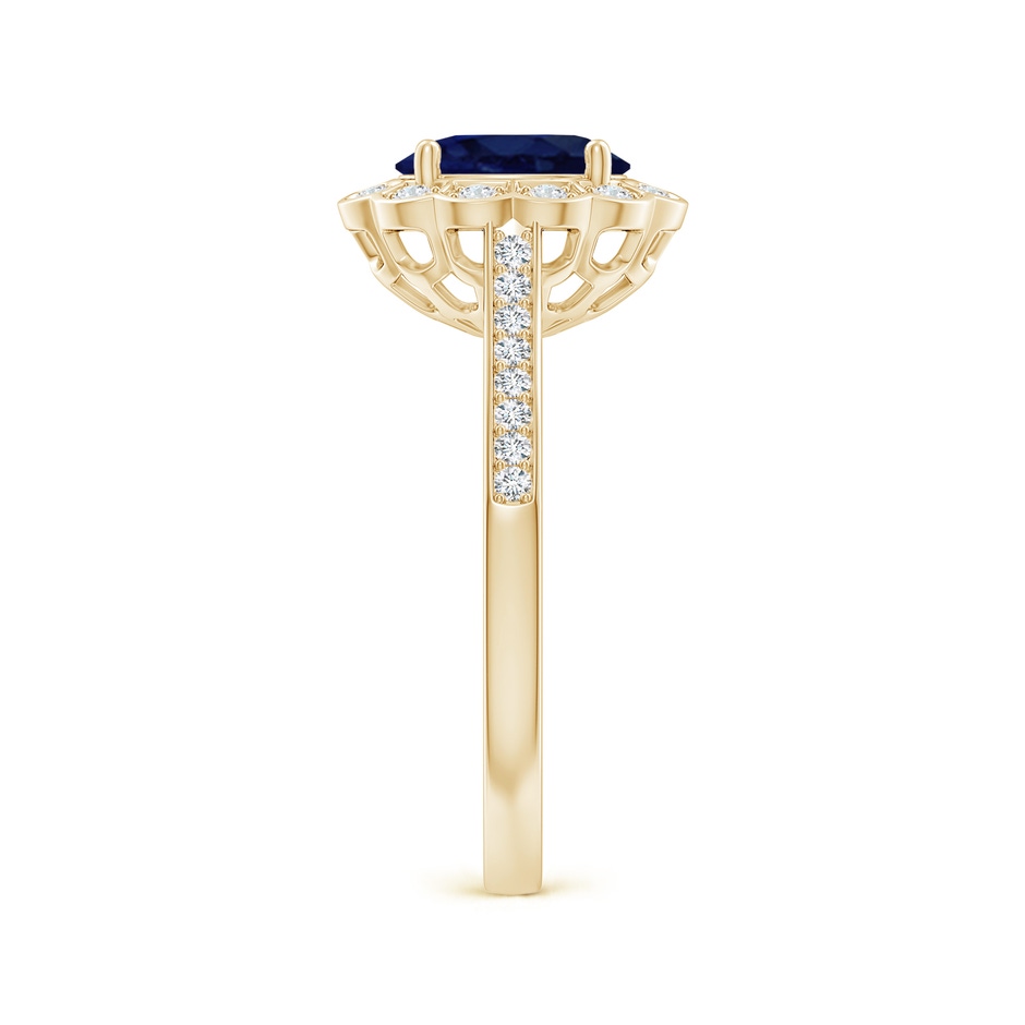8x6mm A Vintage Style Sapphire & Diamond Scalloped Halo Ring in Yellow Gold side 299