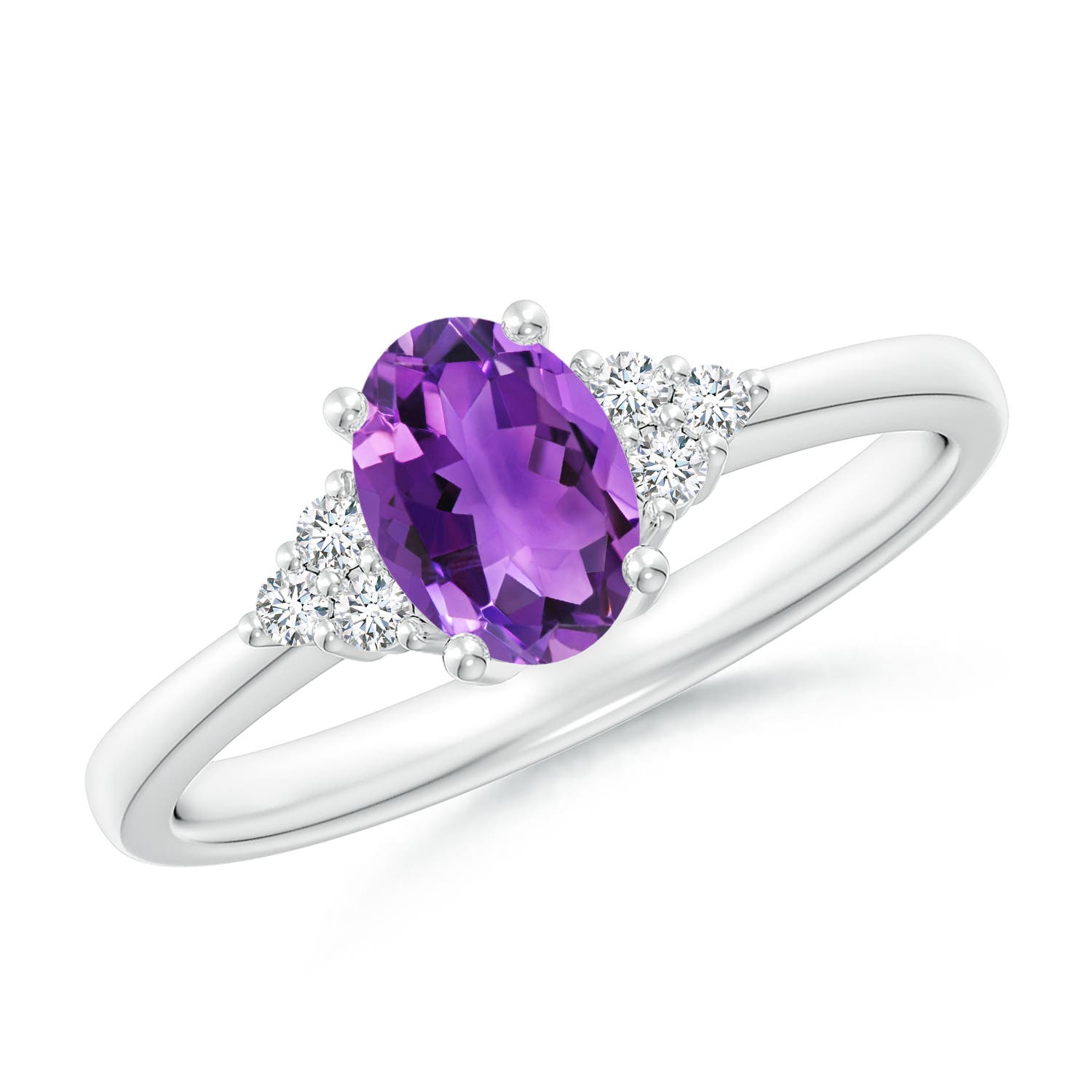 AAA - Amethyst / 0.78 CT / 14 KT White Gold