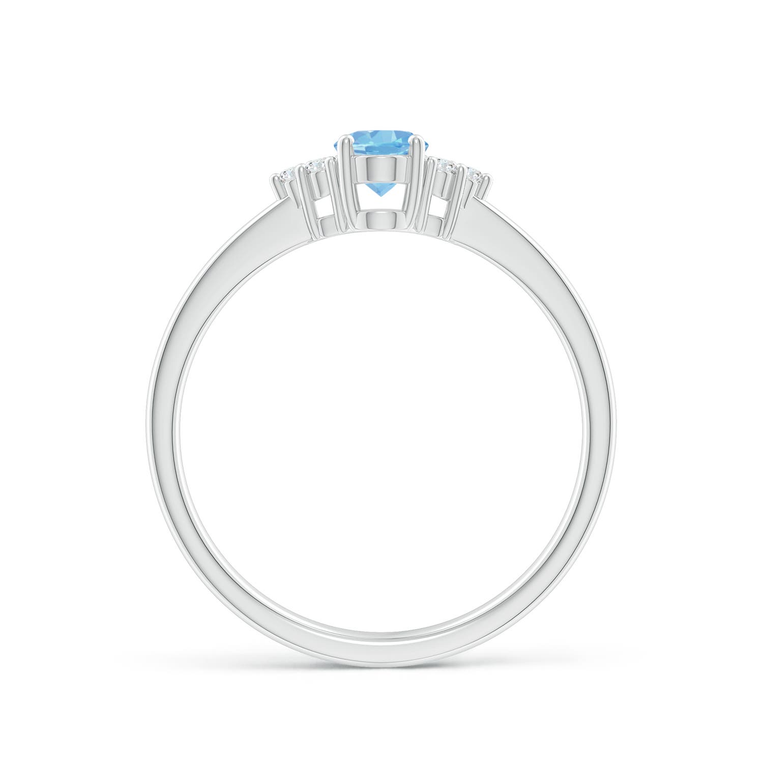 AAAA - Aquamarine / 0.46 CT / 14 KT White Gold