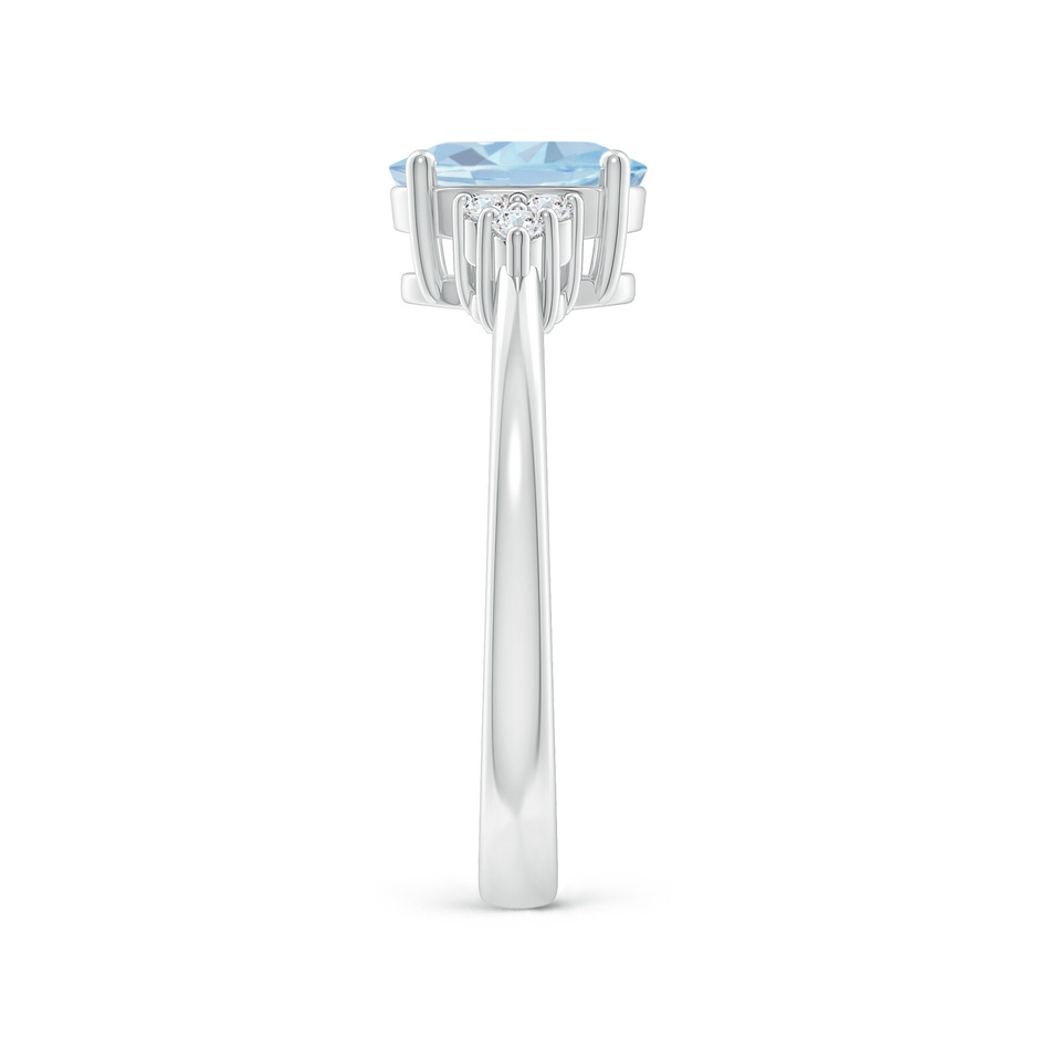 8x6mm A Solitaire Oval Aquamarine and Diamond Promise Ring in P950 Platinum side 2