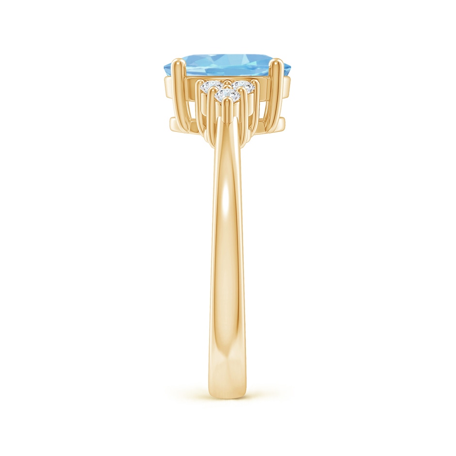 9x7mm AAAA Solitaire Oval Aquamarine and Diamond Promise Ring in Yellow Gold side 2