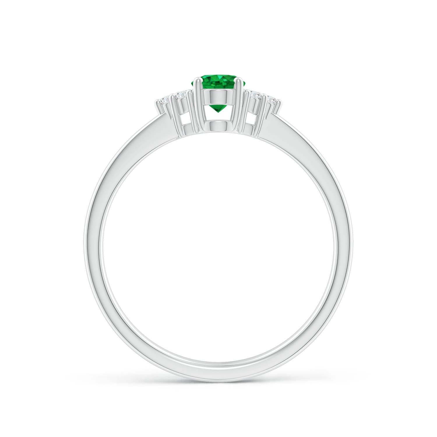 AAA - Emerald / 0.46 CT / 14 KT White Gold