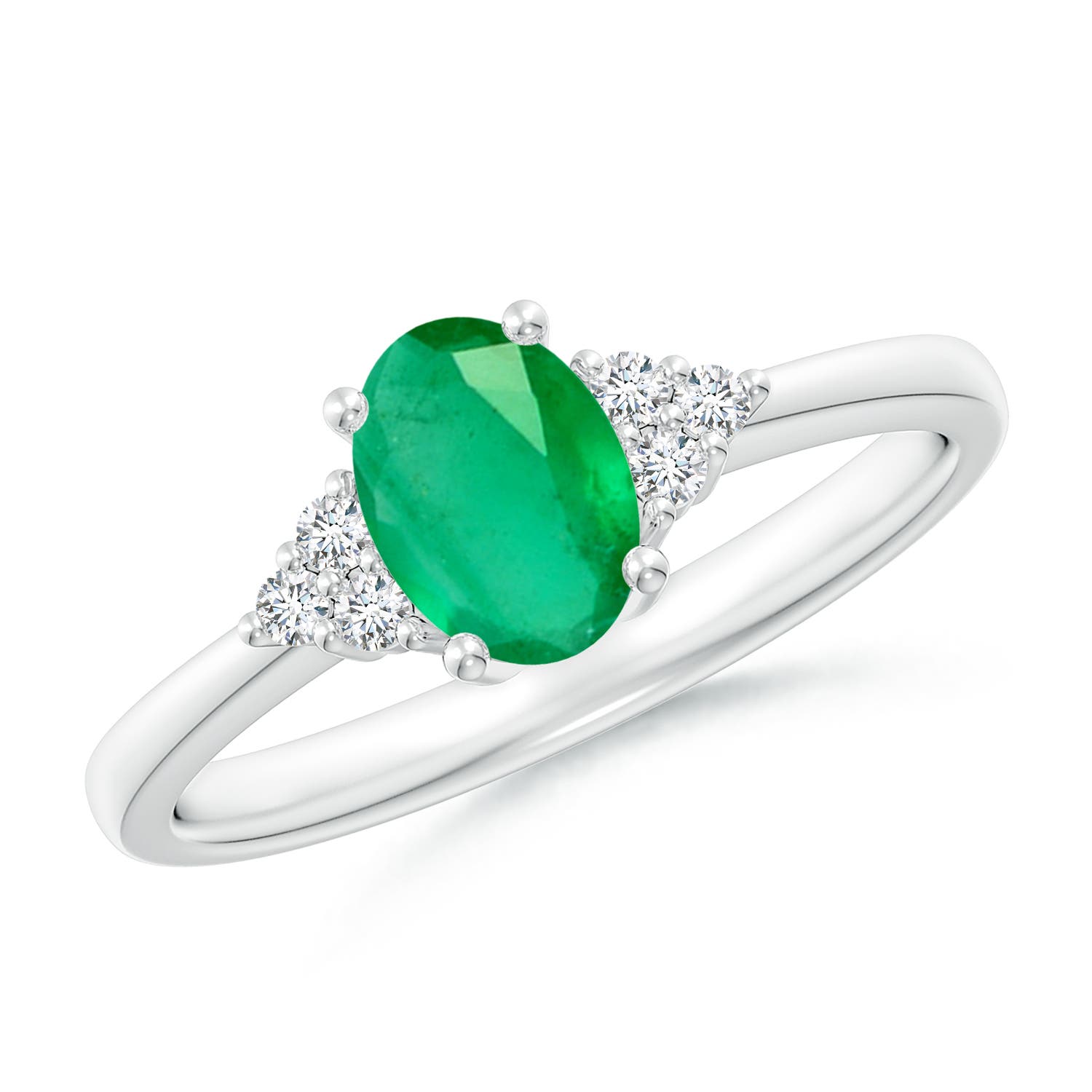 A - Emerald / 0.74 CT / 14 KT White Gold