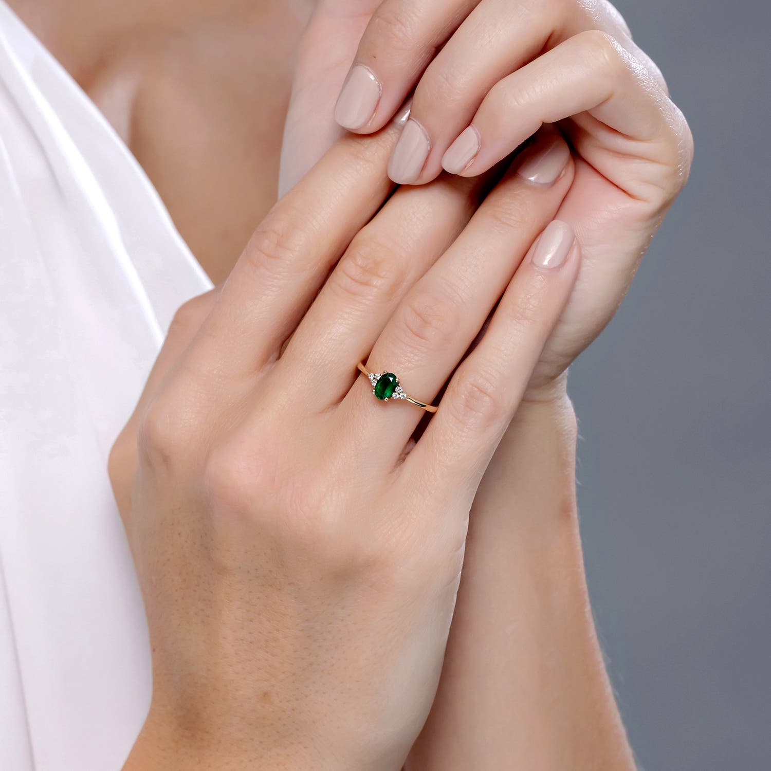 SR0231ED lifestyle image - lifestyle 5