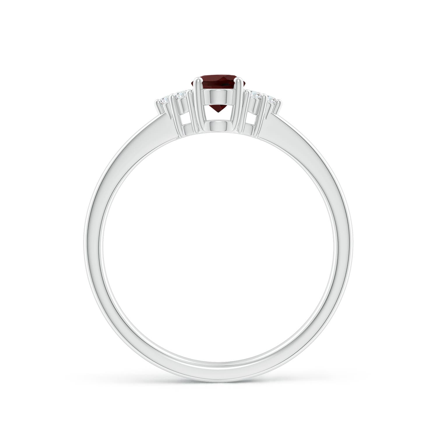 AA - Garnet / 0.61 CT / 14 KT White Gold