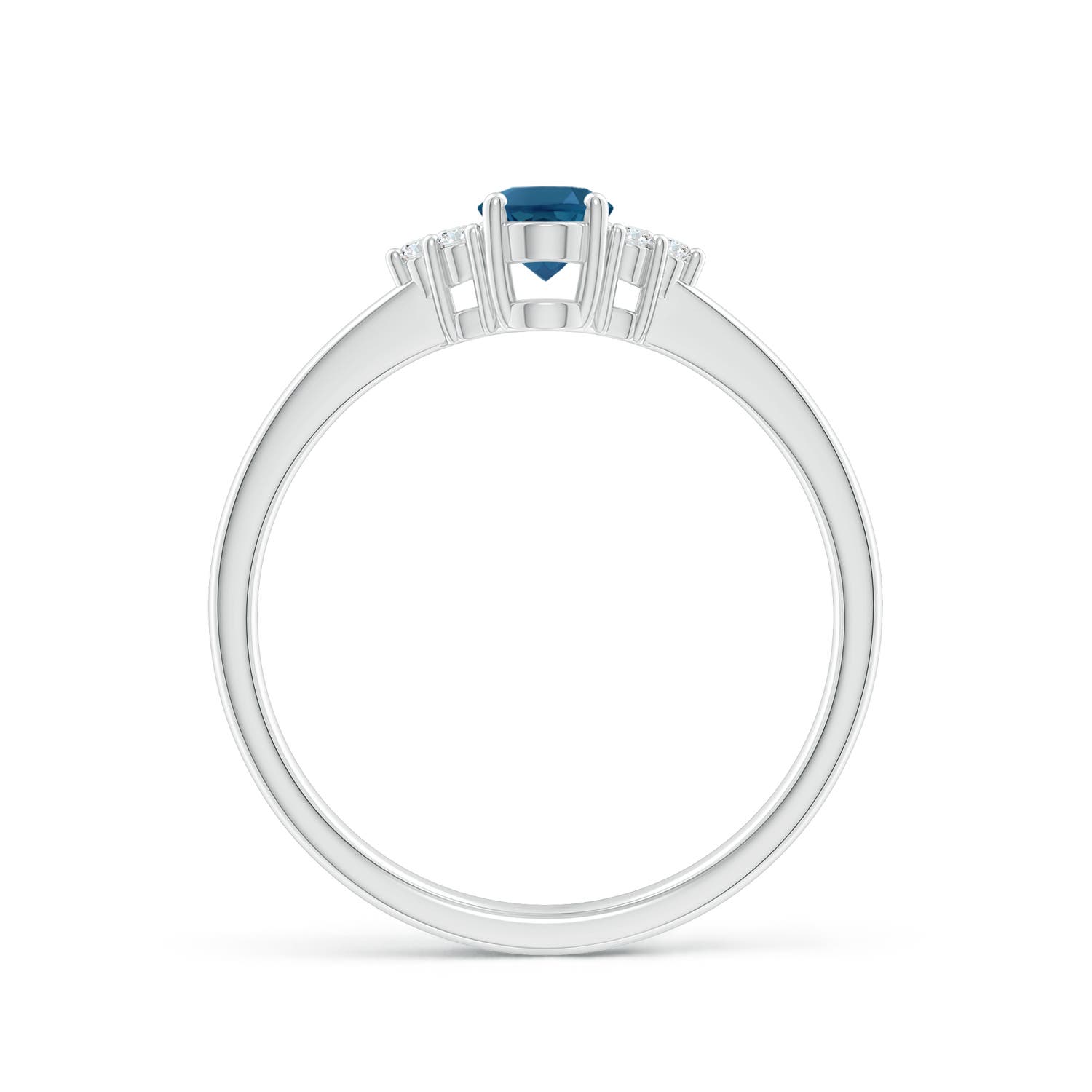 AAA - London Blue Topaz / 0.6 CT / 14 KT White Gold