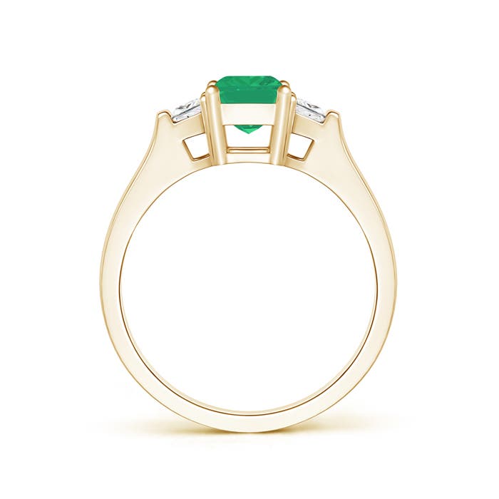 A - Emerald / 1.24 CT / 14 KT Yellow Gold