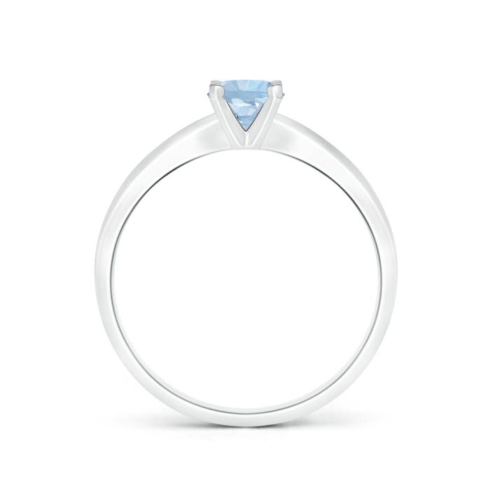 AA - Aquamarine / 0.4 CT / 14 KT White Gold