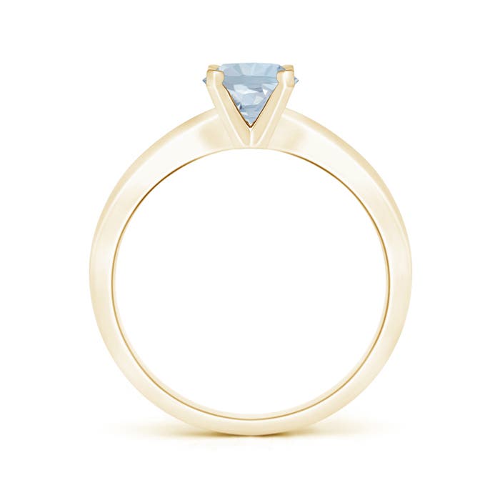 A - Aquamarine / 0.72 CT / 14 KT Yellow Gold