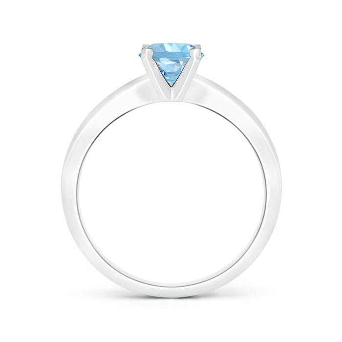 AAAA - Aquamarine / 0.72 CT / 14 KT White Gold