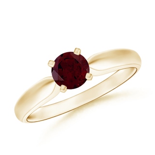5mm A Solitaire Round Garnet Tapered Shank Ring in 9K Yellow Gold