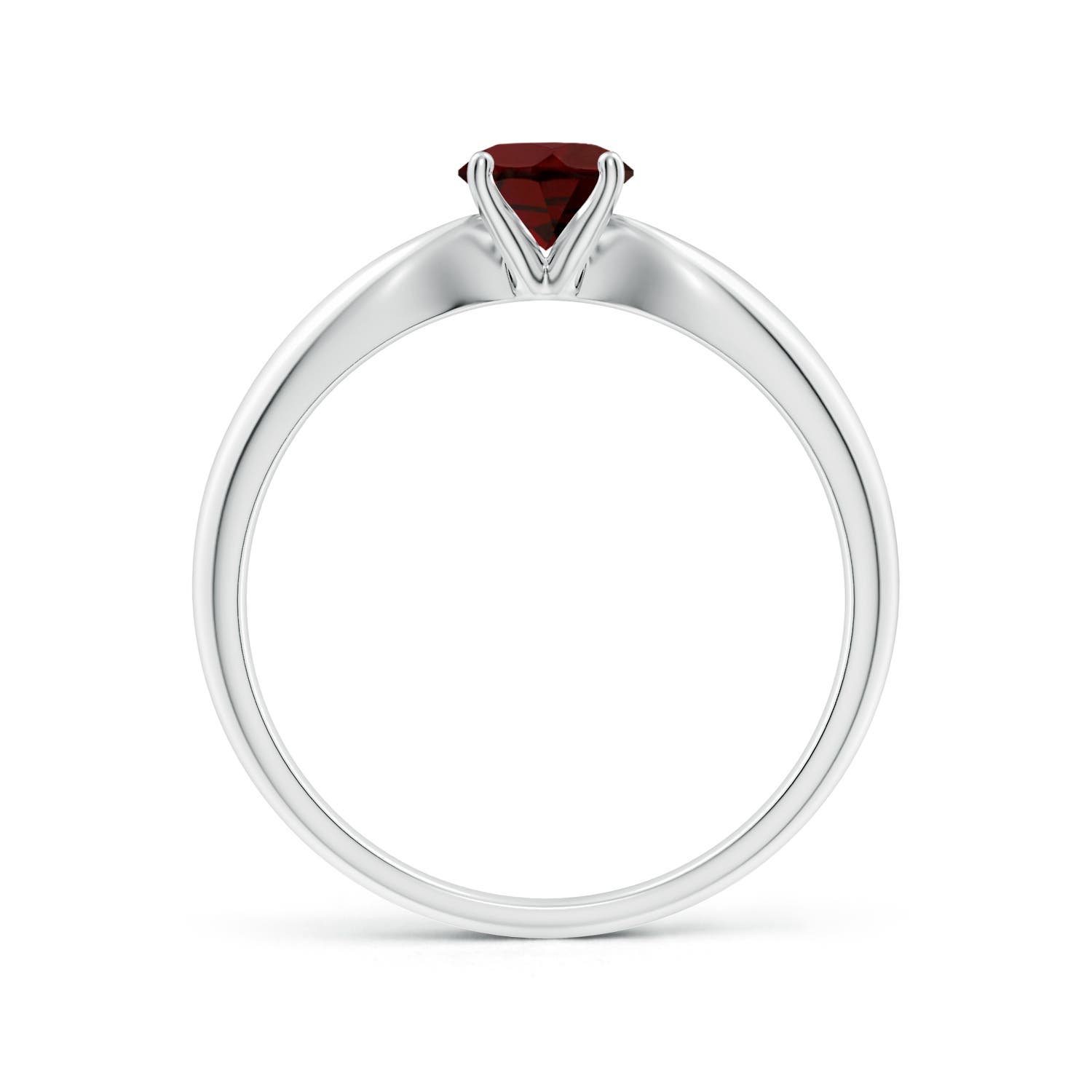 AA - Garnet / 0.6 CT / 14 KT White Gold