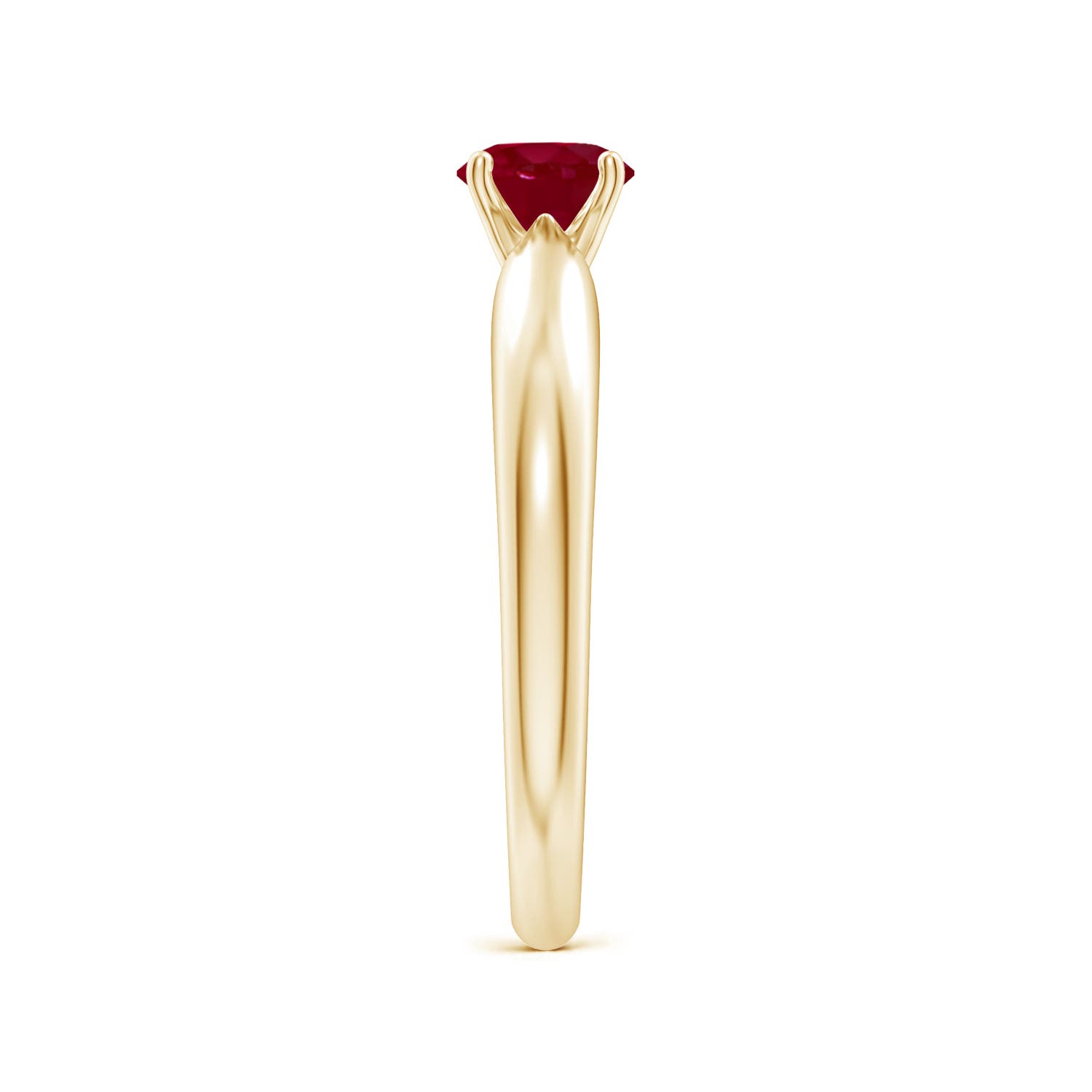 AA - Ruby / 0.6 CT / 14 KT Yellow Gold