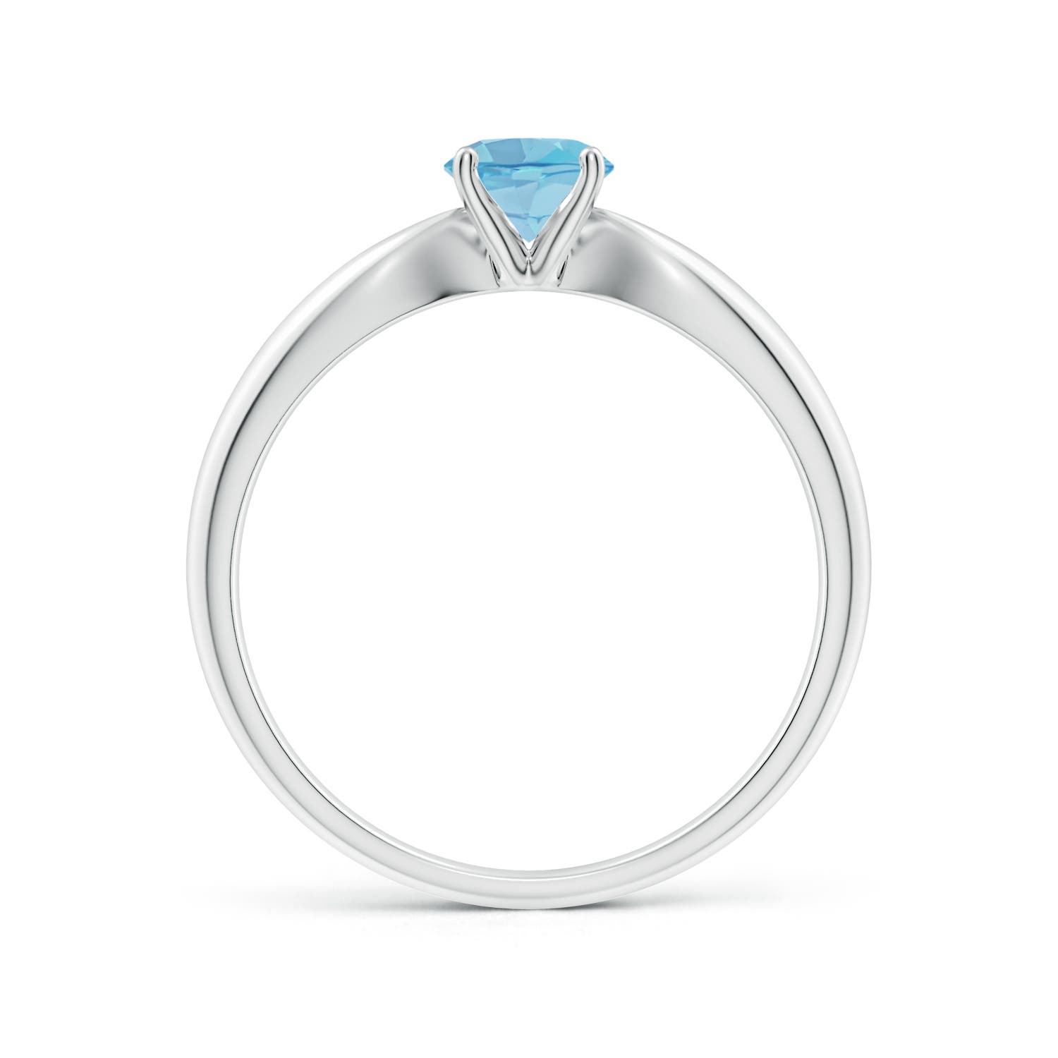 A - Swiss Blue Topaz / 0.6 CT / 14 KT White Gold