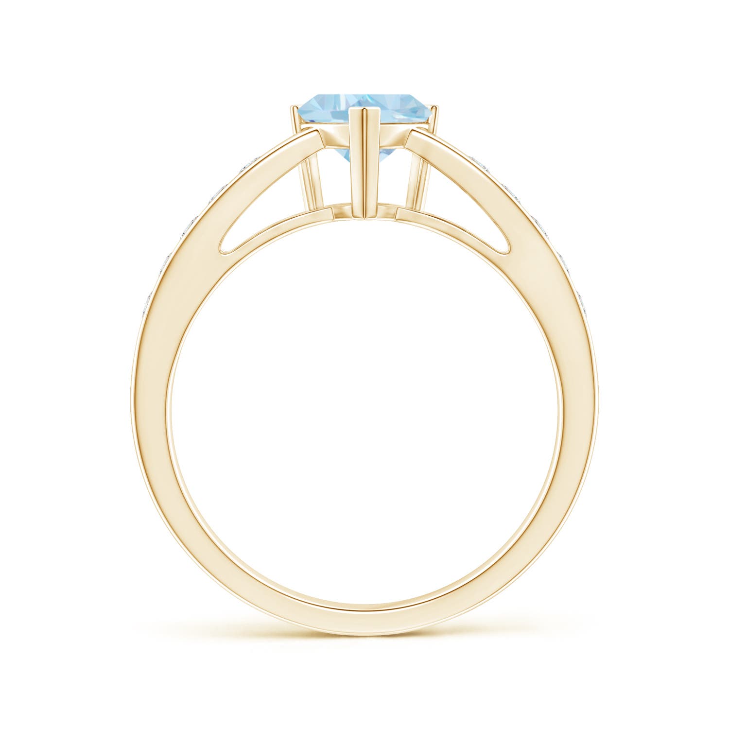 AA - Aquamarine / 0.85 CT / 14 KT Yellow Gold