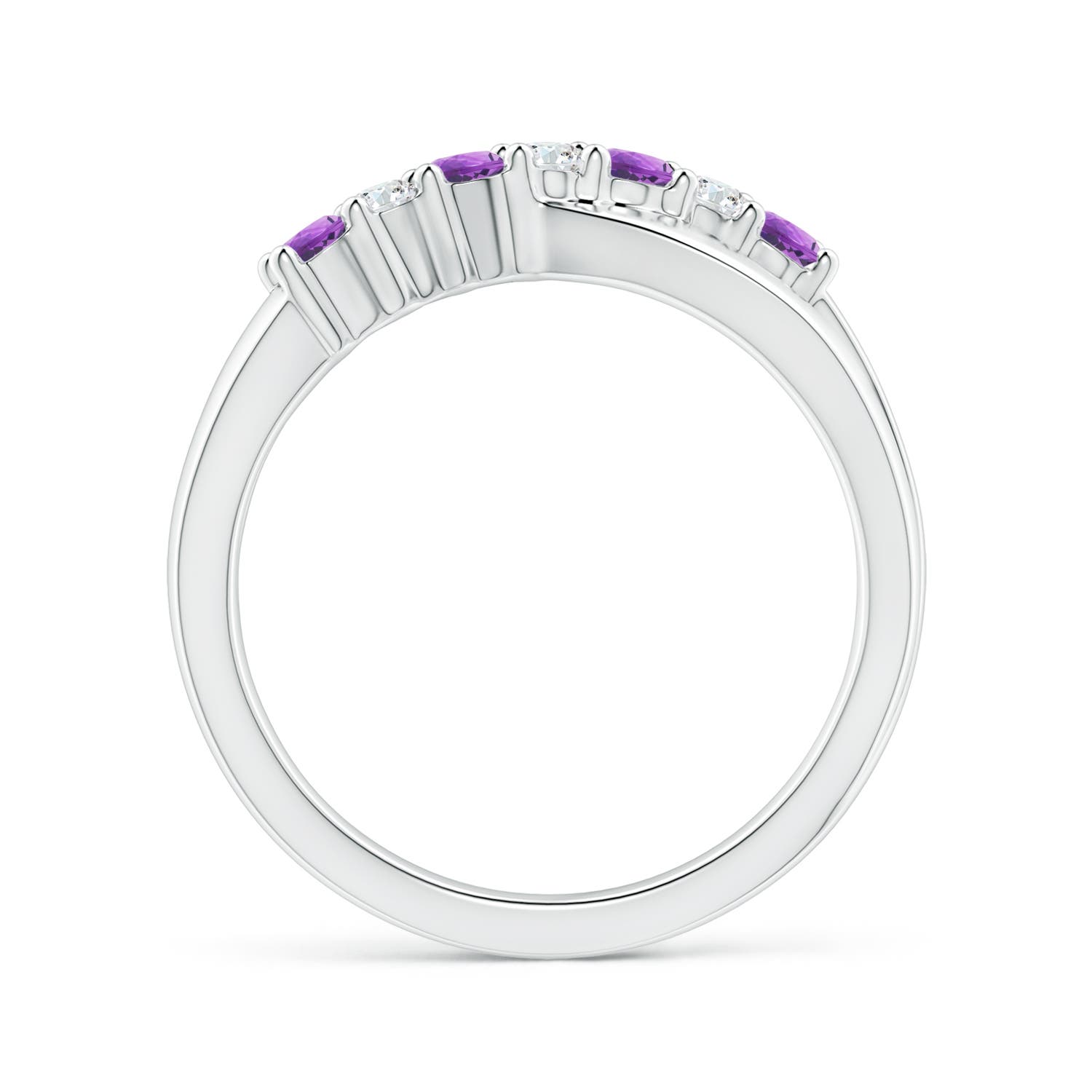AA - Amethyst / 0.36 CT / 14 KT White Gold