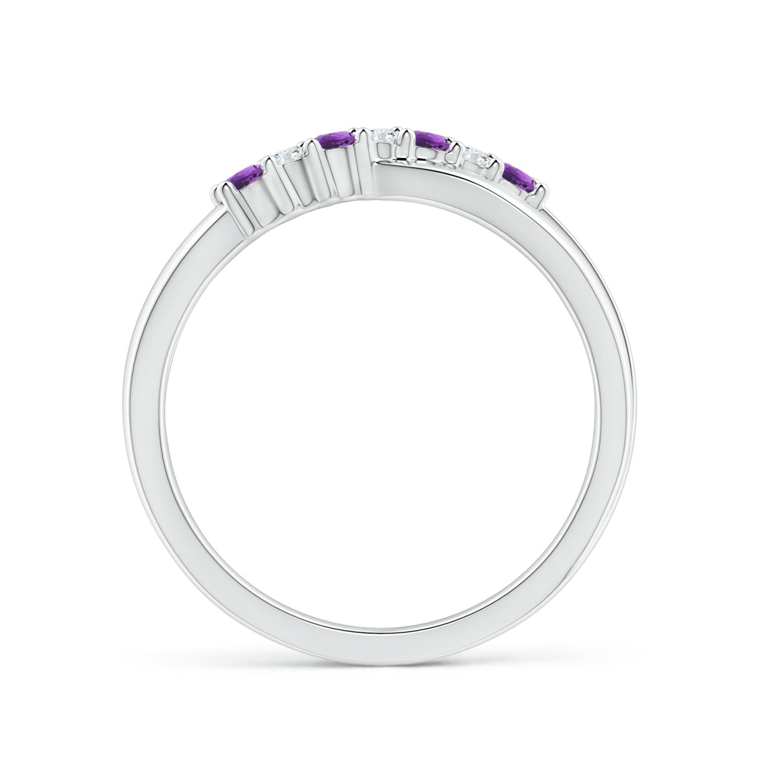 AAA - Amethyst / 0.18 CT / 14 KT White Gold