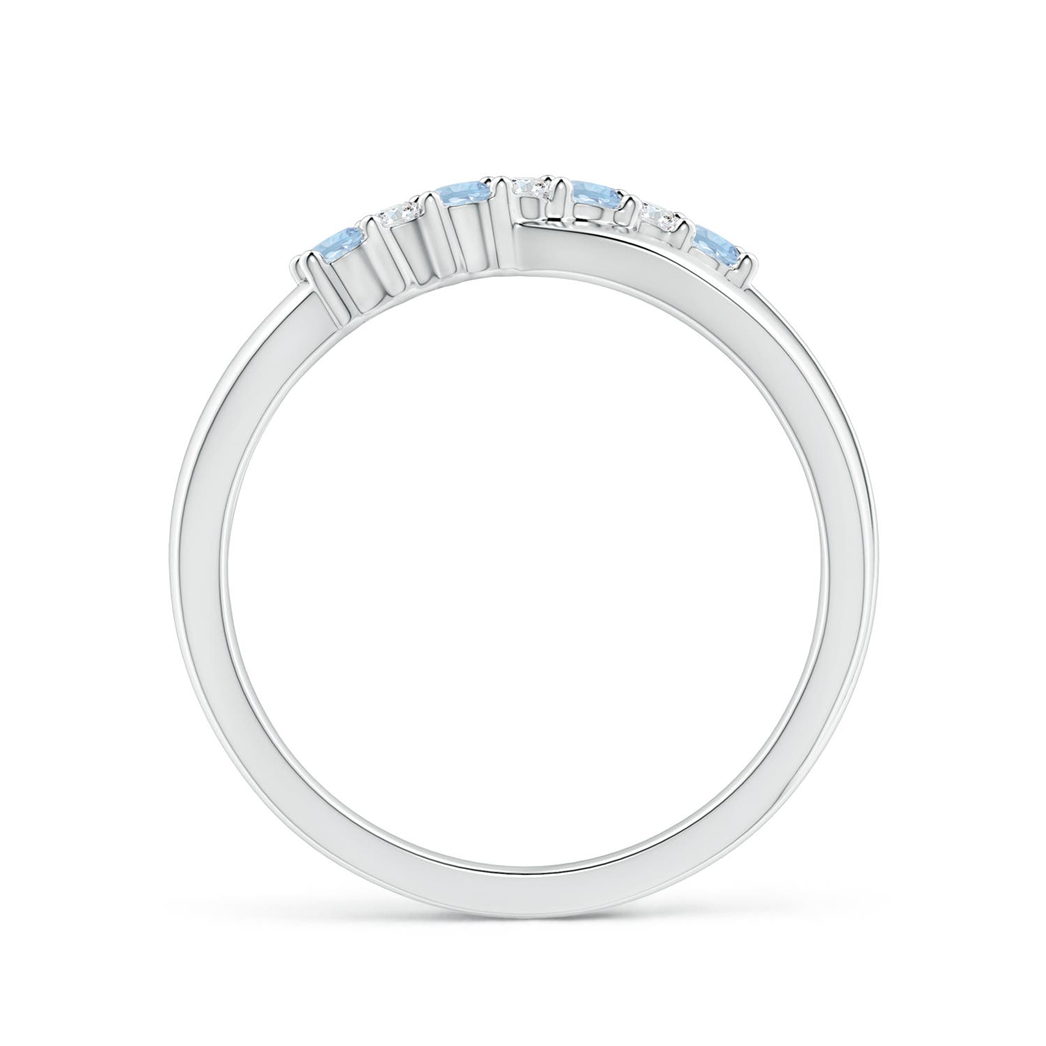 AA - Aquamarine / 0.18 CT / 14 KT White Gold