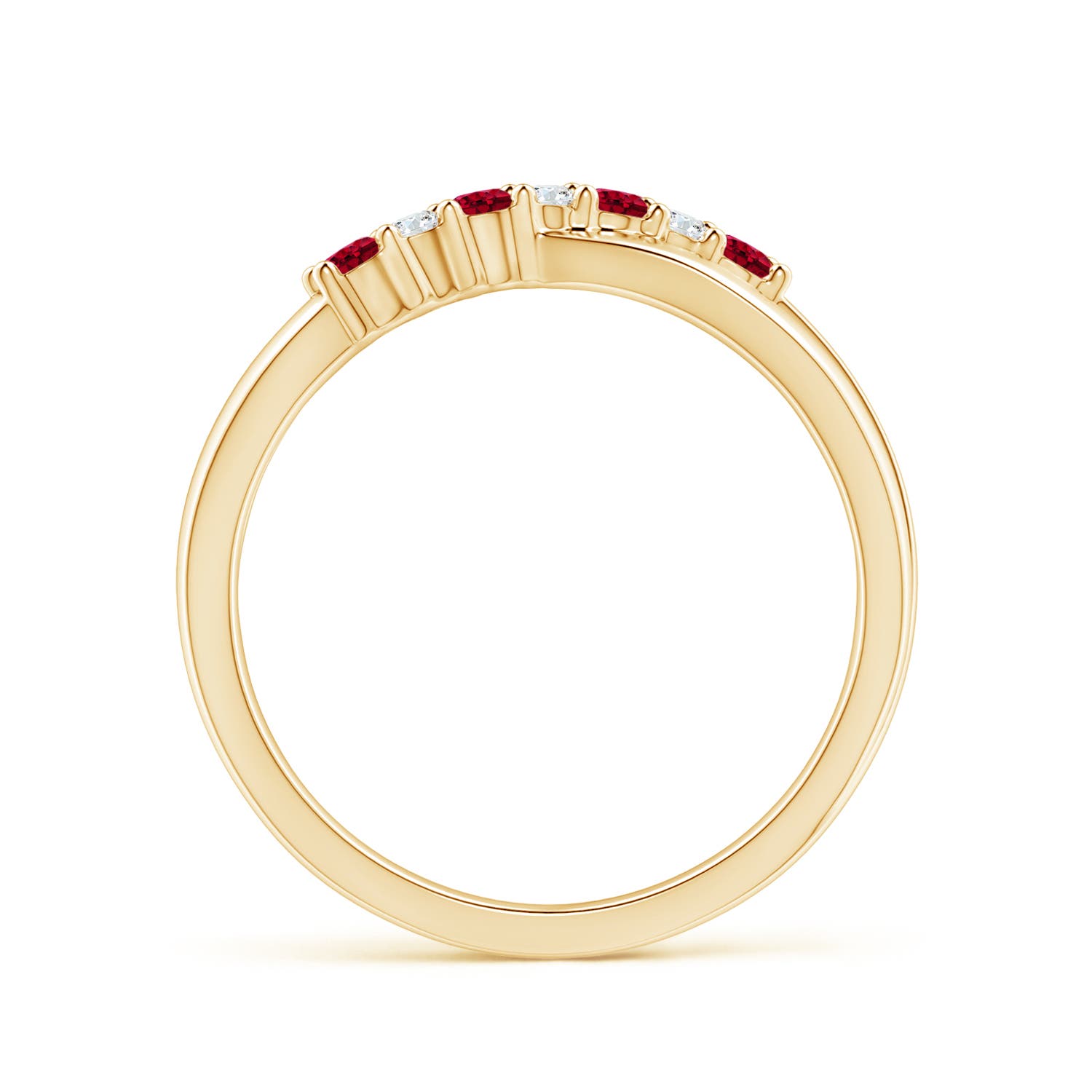 AAAA - Garnet / 0.22 CT / 14 KT Yellow Gold