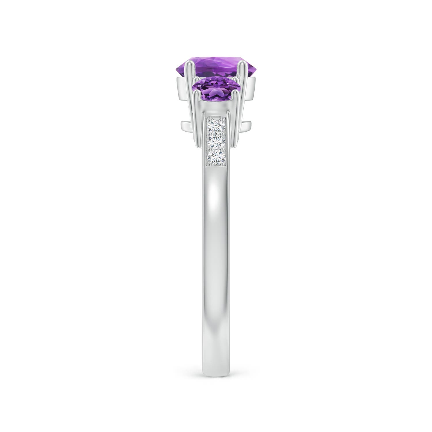 AA - Amethyst / 1.18 CT / 14 KT White Gold