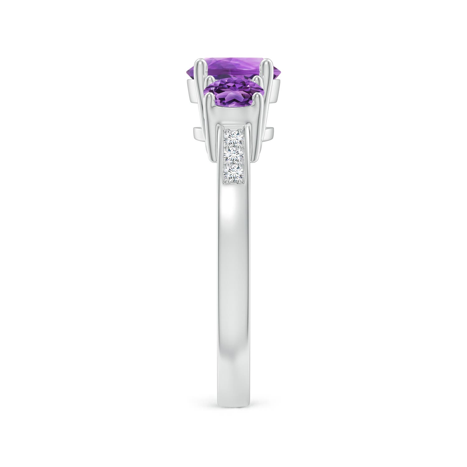 AA - Amethyst / 1.72 CT / 14 KT White Gold