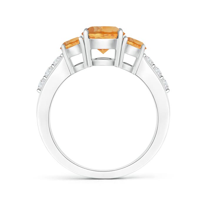 AA - Citrine / 1.78 CT / 14 KT White Gold