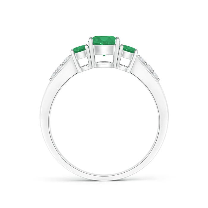 A - Emerald / 0.7 CT / 14 KT White Gold