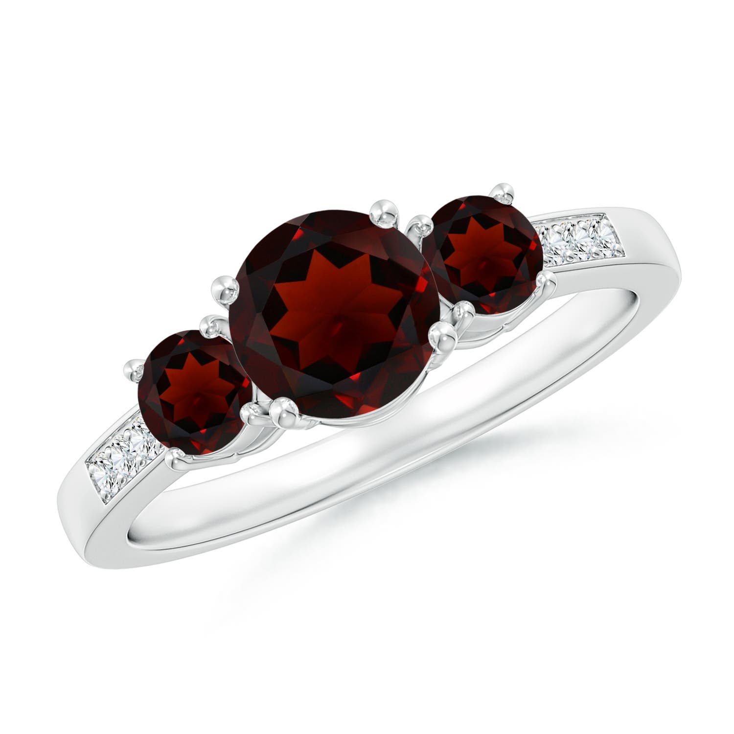 AA - Garnet / 1.46 CT / 14 KT White Gold