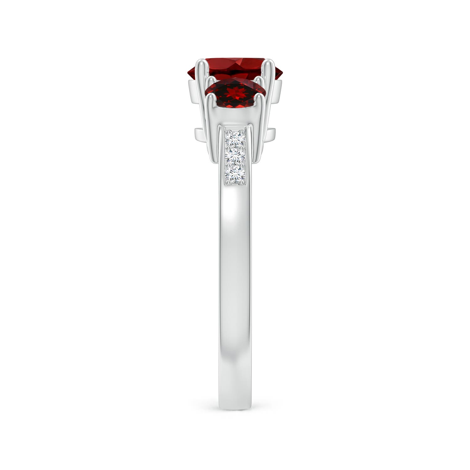 AAAA - Garnet / 2.23 CT / 14 KT White Gold