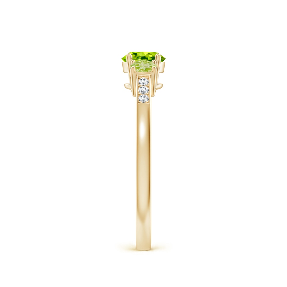 5mm AAA Three Stone Round Peridot Ring with Diamond Accents in Yellow Gold side-2
