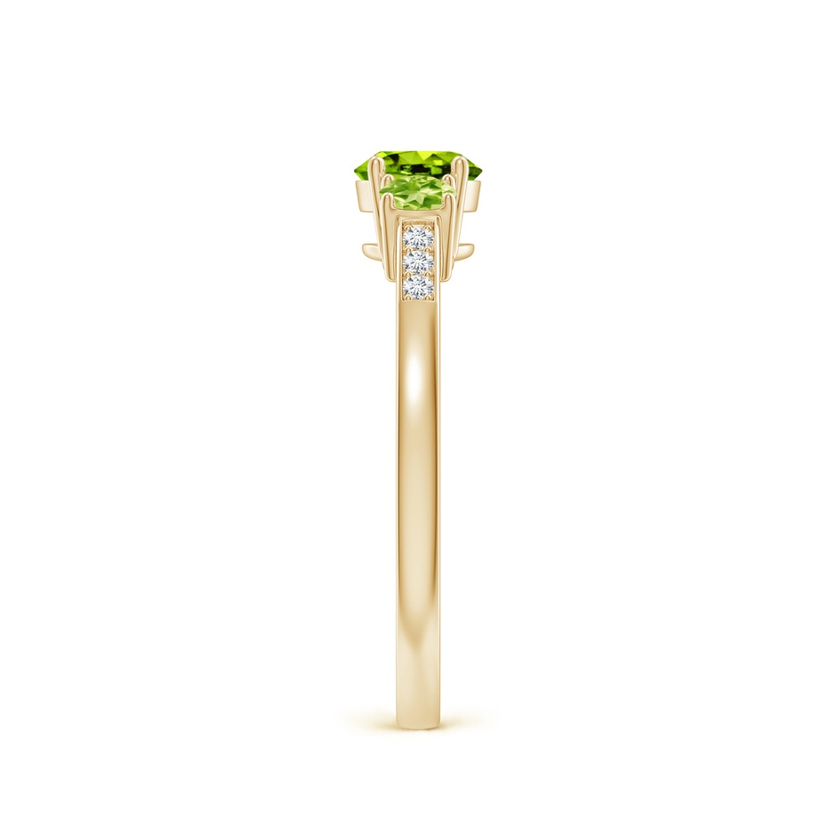 5mm AAAA Three Stone Round Peridot Ring with Diamond Accents in Yellow Gold side-2