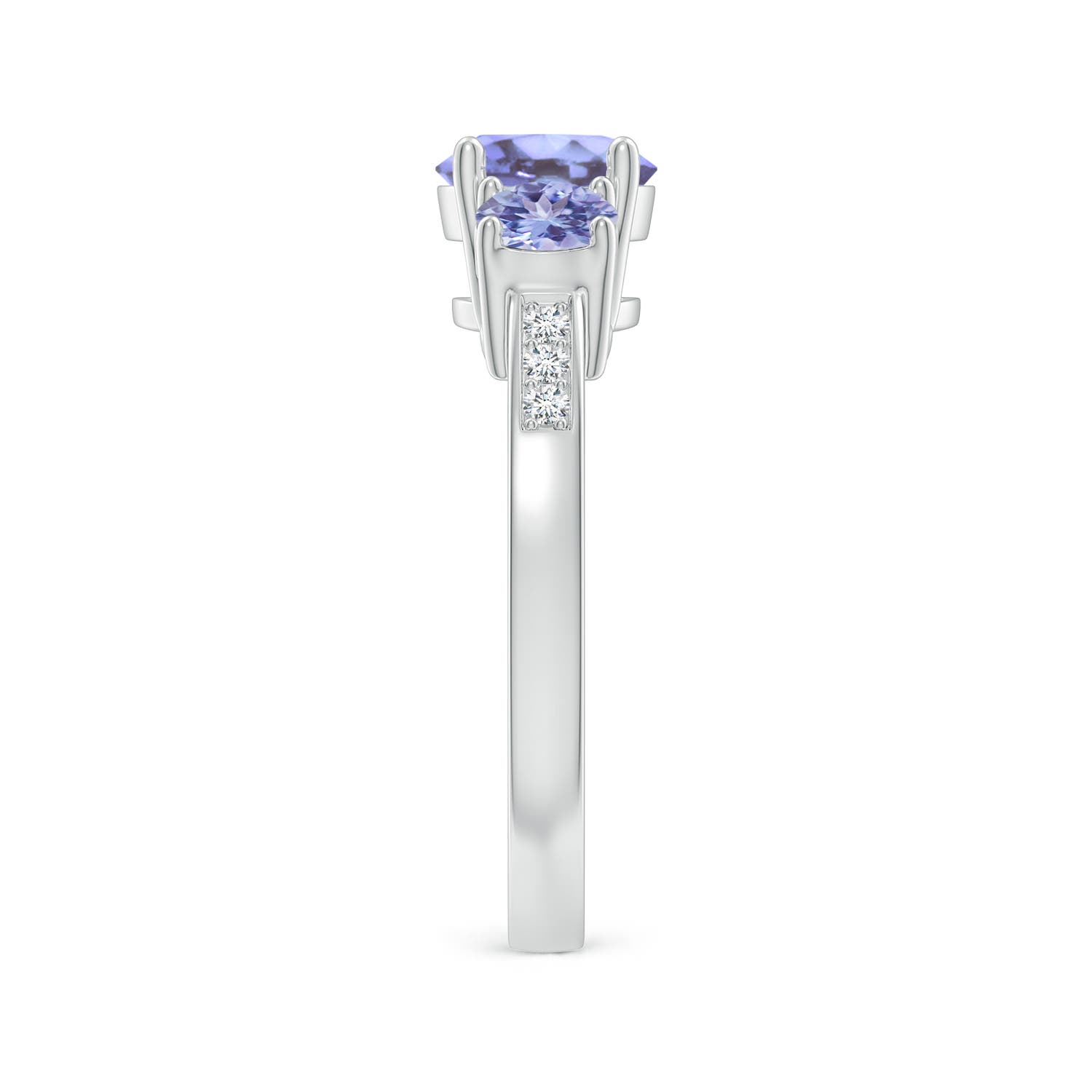 A - Tanzanite / 2.02 CT / 14 KT White Gold