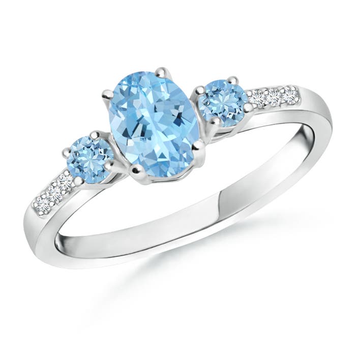 AAAA - Aquamarine / 0.85 CT / 14 KT White Gold